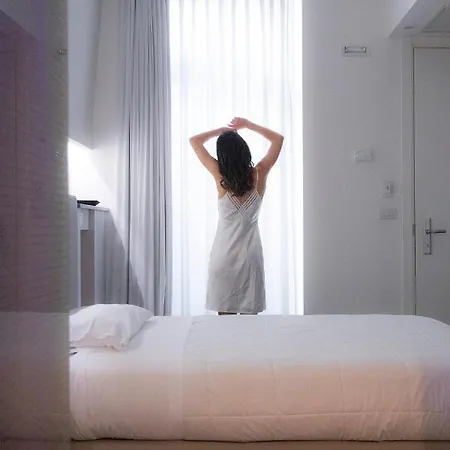 Executive Boutique Hotel 4*