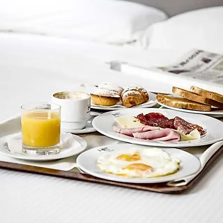 فندق Executive Boutique 4*