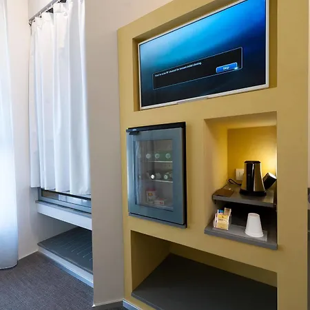 Executive Boutique 4*