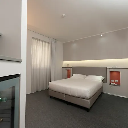 Executive Boutique