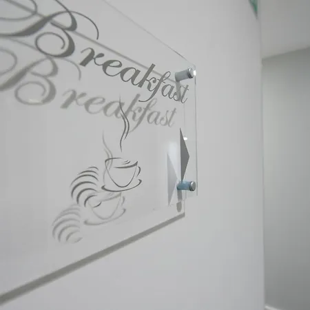 Executive Boutique 4*